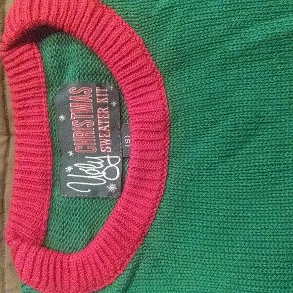 Ugly Christmas Sweater Kit (New) - Picture 5 of 16